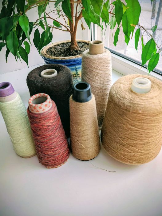 Нитки для машинного в'язання залишки