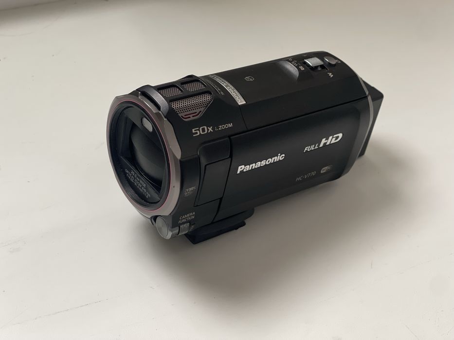 Камера Panasonic HC-V770