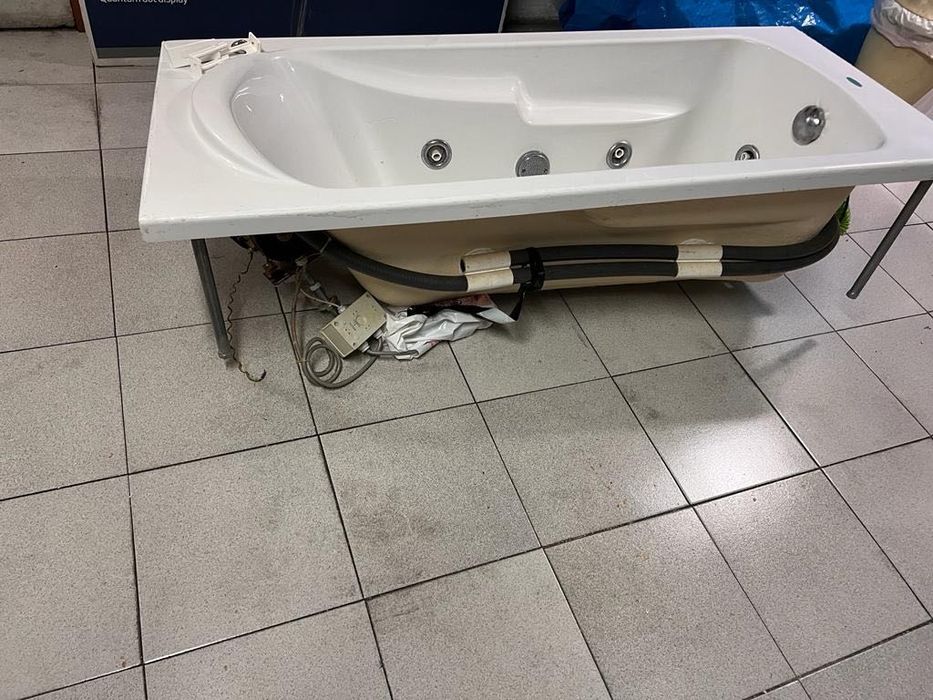 Banheira hidromassagem