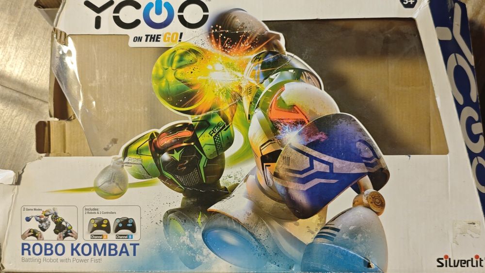 Роботи Silverit Robo Kombat