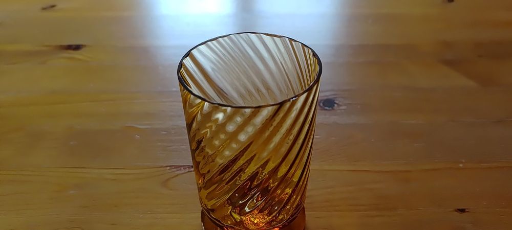 Szklanki Spirelii na Stopce, H.S. Laura