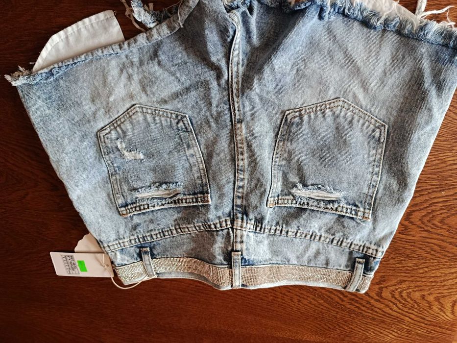 Krótkie damskie jeansowe szorty roz.XL