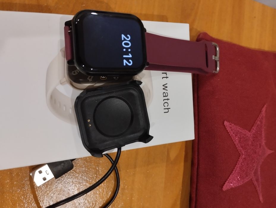 Smartwatch desportivo. Com várias funções desporto