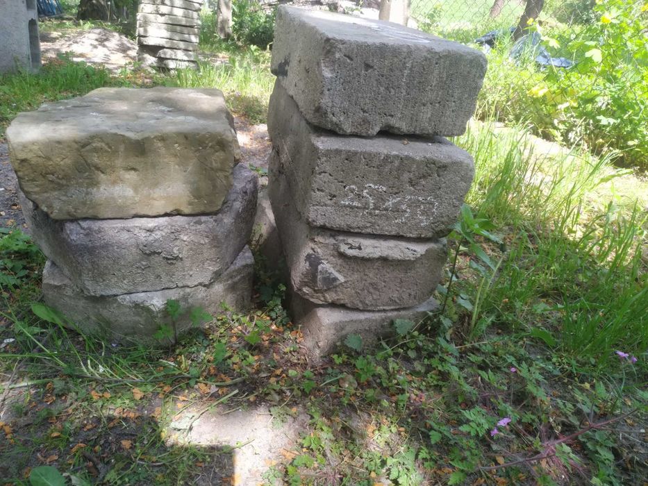 Bloczki betonowe 25x50x8cm