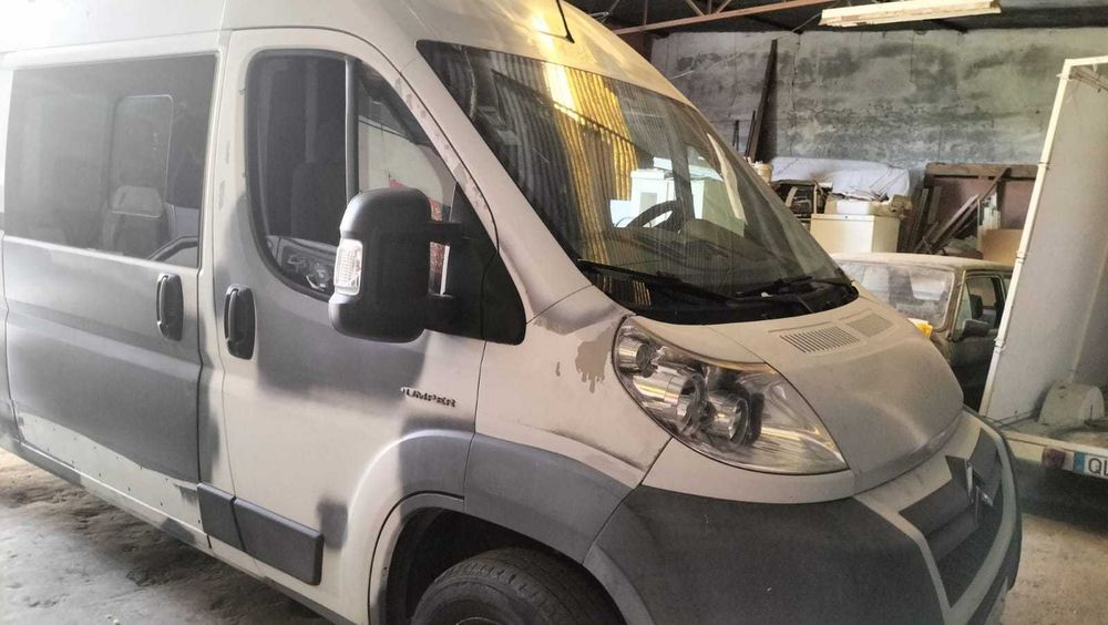 Autocaravana Citroen Jumper em transformação