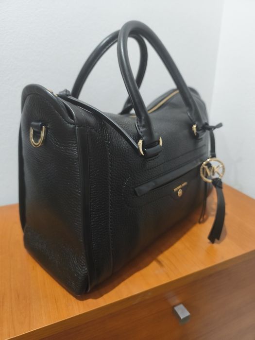 Mala Michael Kors