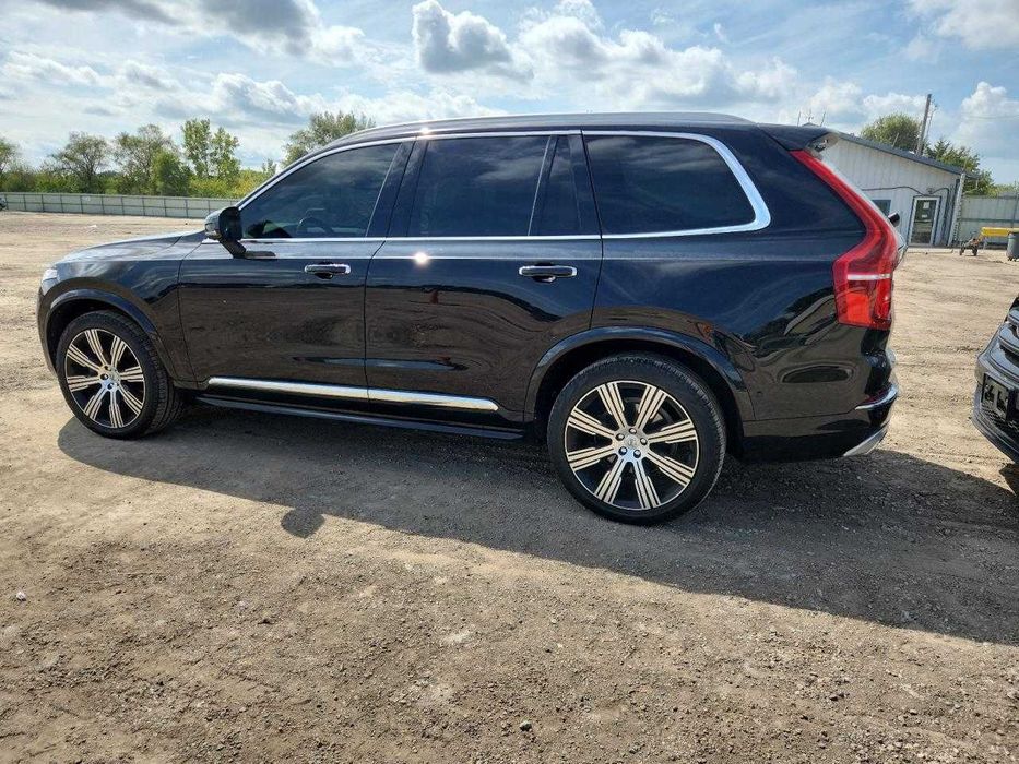 2021 Volvo XC90 T6 inscription
