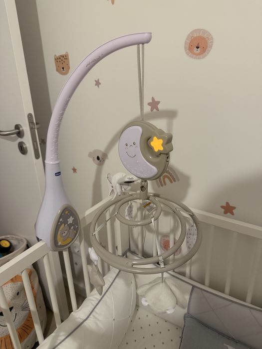 mobilie musical chicco