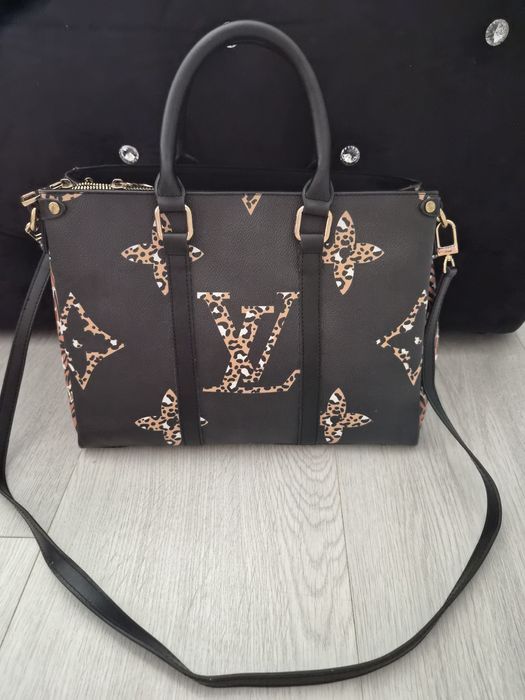Louis Vuitton elegancka torebka logowana