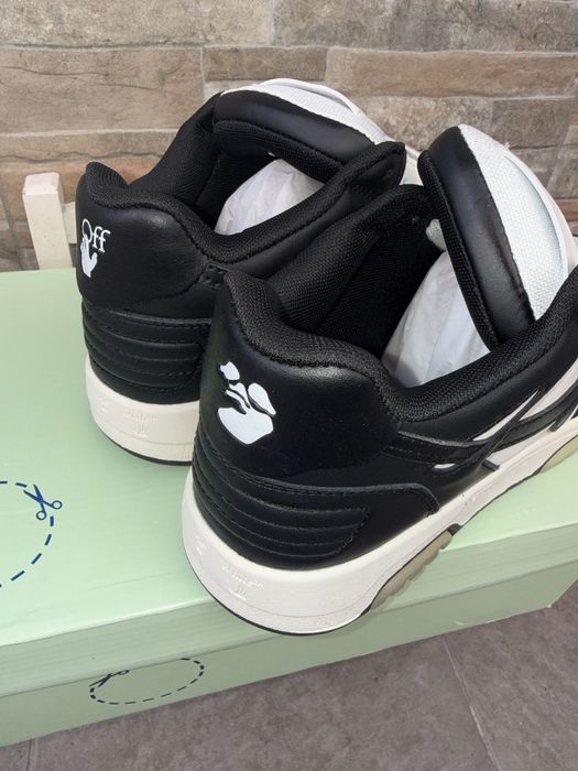 Sapatilhas off white tam 43