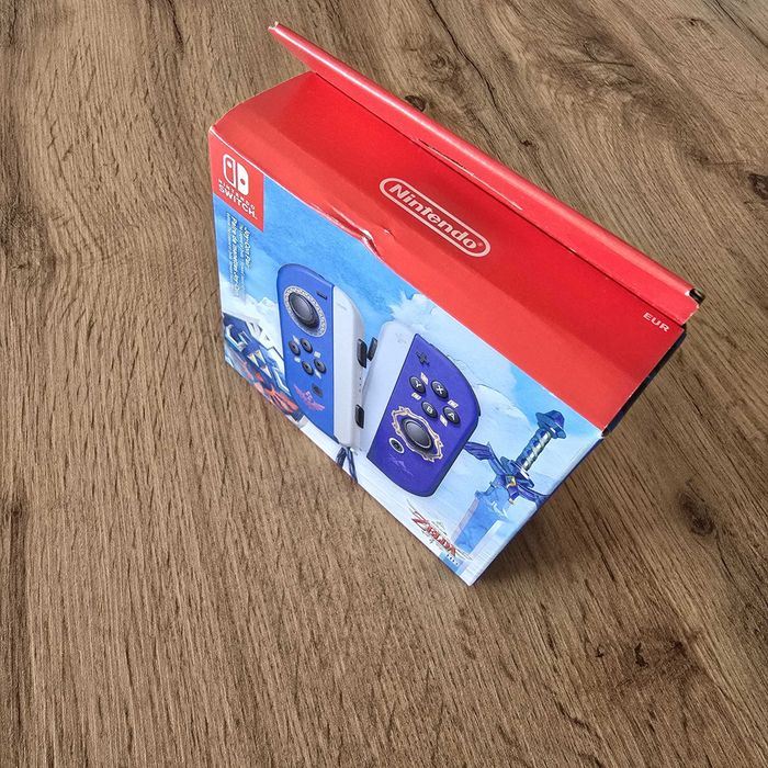 Nintendo Switch Joy-Cons – The Legend of Zelda: Skyward Sword Edition, Brand New/Sealed64409332352769123