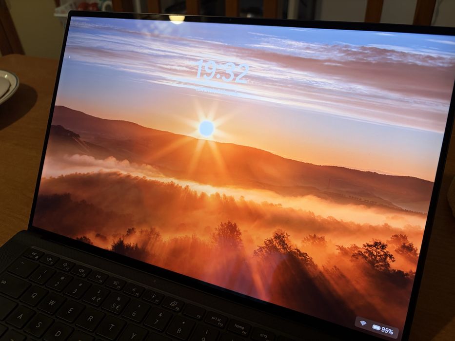 Dell Precision 5560 i9 11950H, RTX A2000 4GB, 32GB, 2TB, 4K+ dotyk, świetny stan