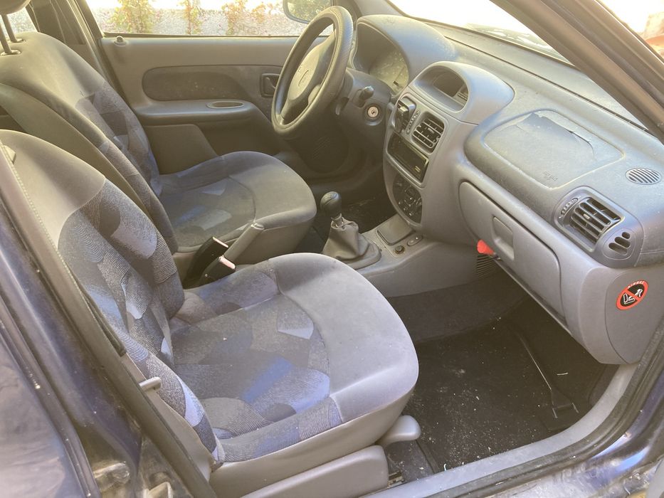 Renault Clio 1.2 — photo 4