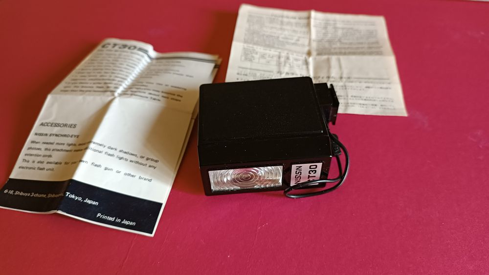 Vintage Camara de Flash Nissin CT30 Made in Japan - Estado Novo