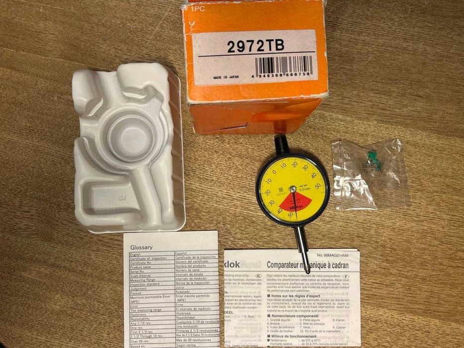 Mitutoyo 2972 TB. Індикатор годинникового типу. 0,01мм.