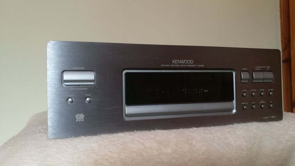 Tuner Kenwood T-601 Silver
