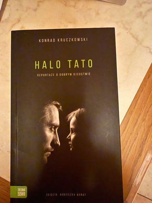 Książka: Halo Tato - Konrad Kruczkowski