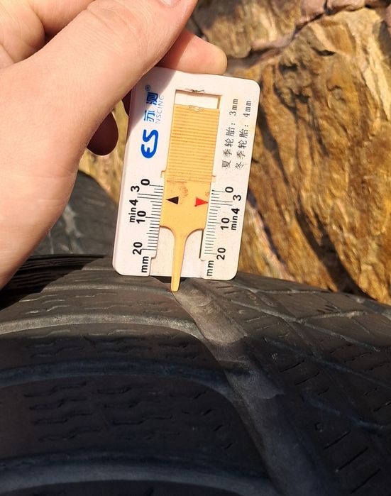 225/60 R18 Pirelli Sottozero шини