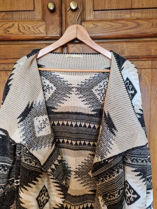 Casaco de malha comprido