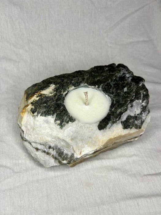 Свічка з натурального каменю