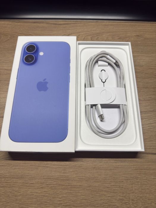Iphone 16 + etui
