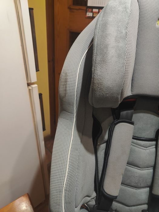 Fotelik samochodowy Kinder Kraft s600