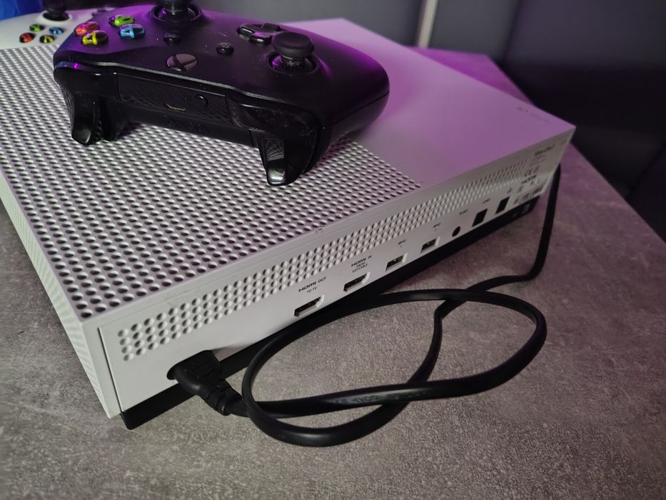 Xbox One S 370 з підпискою