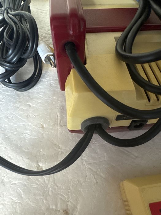 Konsola Nintendo Famicom - mod przeróbka AV, dobry stan, jak Pegasus, Terminator, Dendy