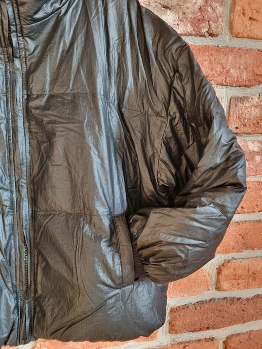 Czarna kurtka Unisono