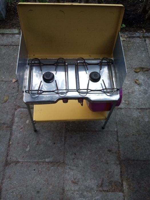 Kuchenka turystyczna.