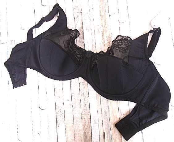 Beishifen /  wygodny miękki biustonosz 95G  czarny  z koronką