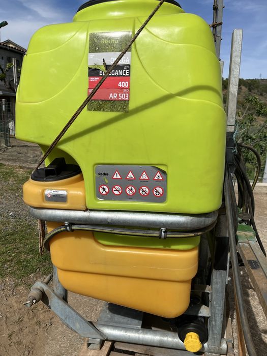 Pulverizador Rocha 400L