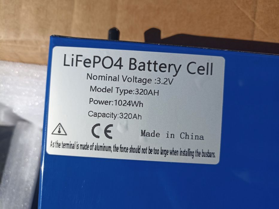 Células de bateria LifePo4 320ah  3.2v Novas