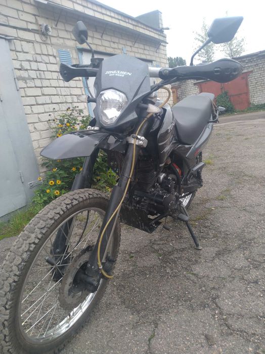 Мотоцкл Ендуро 200