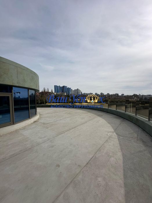 Продажа офисного  отдельно стоящего здания .ОСЗ. Центр .