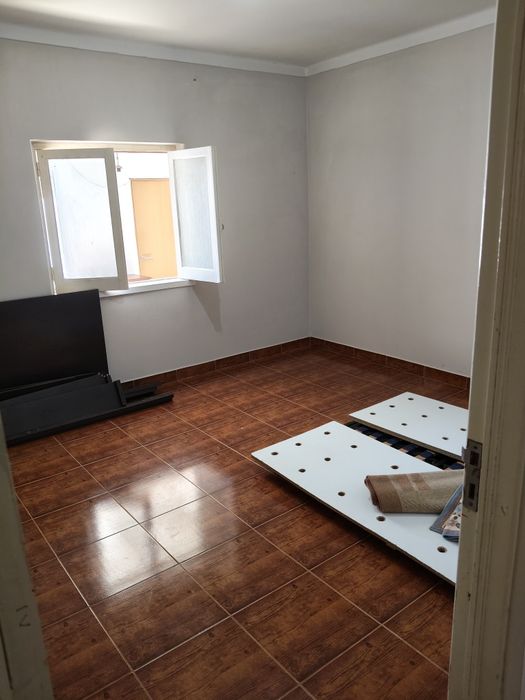Vendo moradia T3