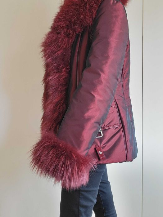 Blusão com Pêlo Bordeaux, J.N.C.