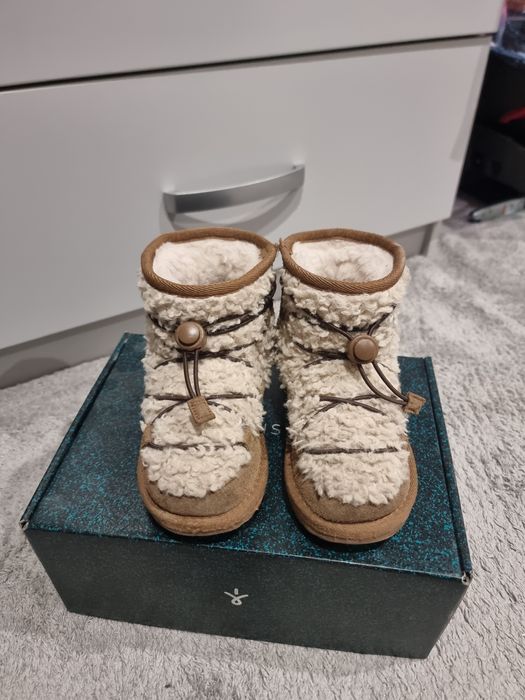 Уггі emu australia