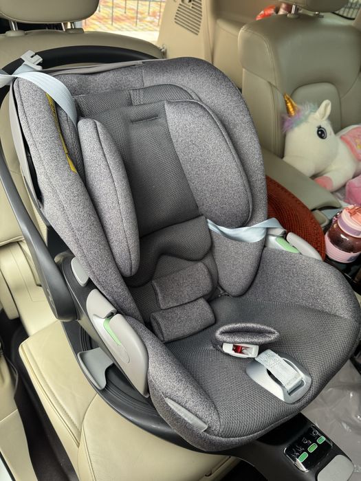 Автокресло от рождения 0+ до года 1 Cybex Cloud T i size plus