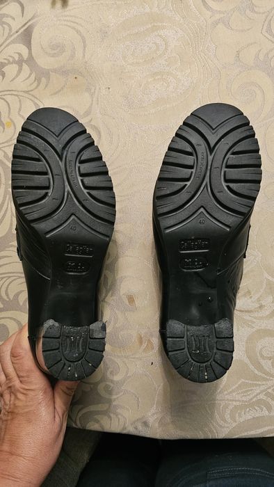 Sapatos conforto salto alto