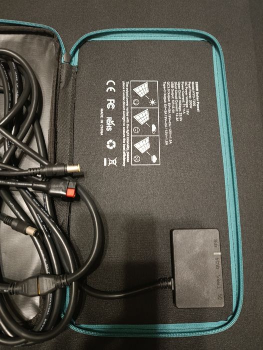 Swarey panel słoneczny kempingowy 200W