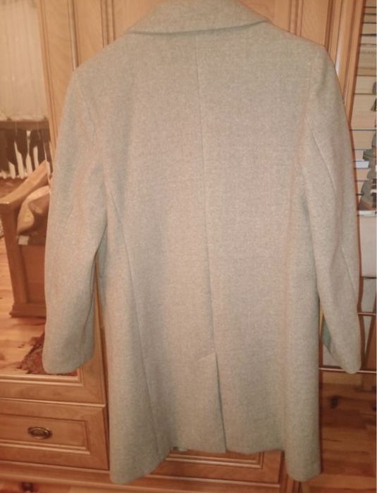 Пальто демісезонне