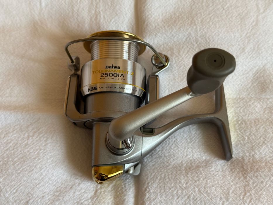OKAZJA! Mocny kołowrotek Daiwa Tournament-Z 2500SiA z gł.szpulą