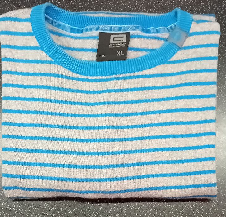 Sweter firmy Croop rozmiar Xl