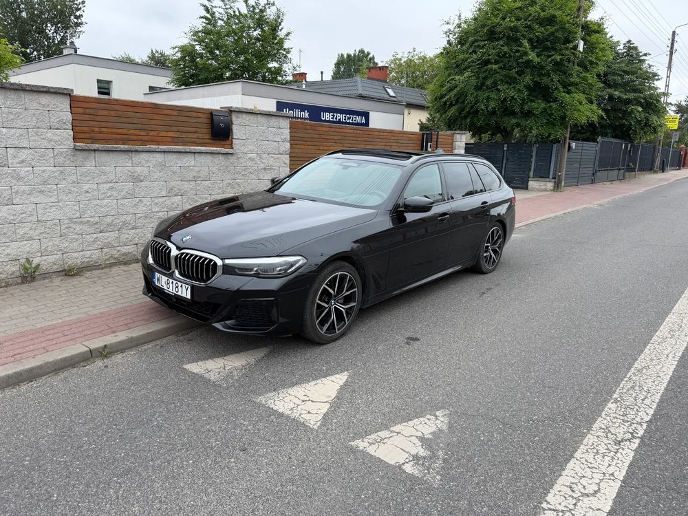 BMW Seria 5 520d xDrive M Sport sport