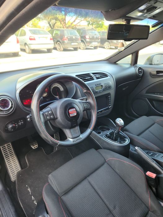 Seat Leon Cupra/ Nacional / 120,000km / Distr. mudada/ Poss. Retoma