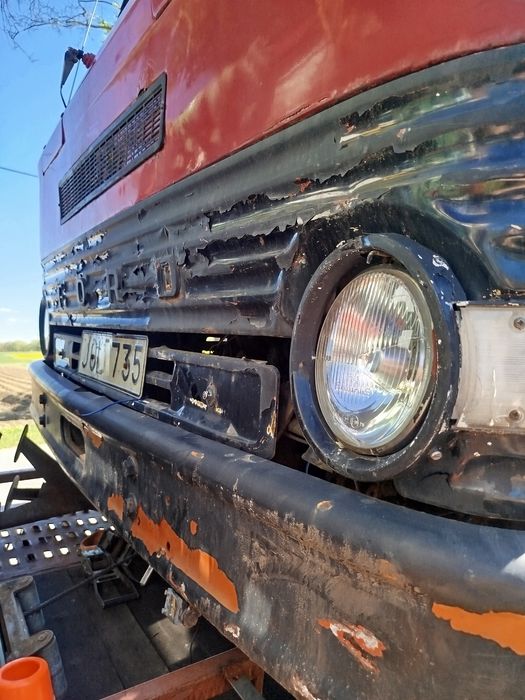 Zabytkowy Ford CUSTOM D0607 autolaweta zamienię