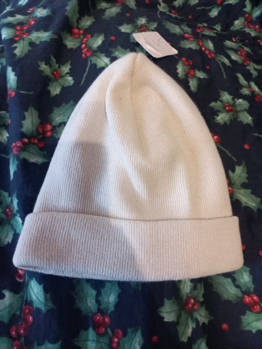 Czapka damska Primark nowa