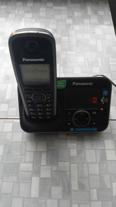 Телефон Panasonic  KX-TG6621UA