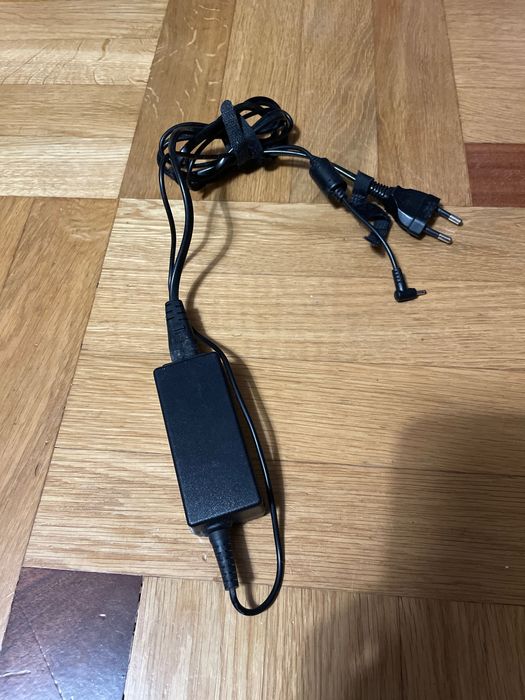 Adapter do Asus. Model CDP ADP 36 W